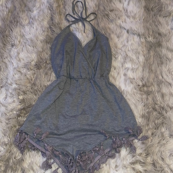 Shein grey romper size xs